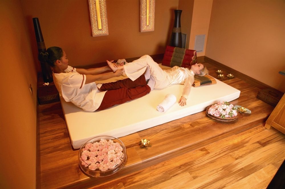 Thai Si Royal Thai Spa Lovadina Bagian luar foto