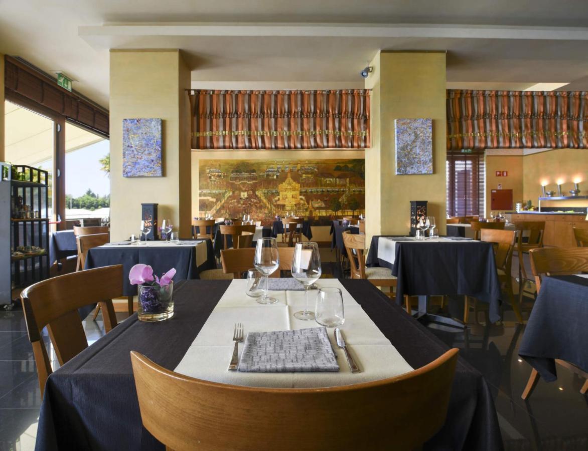 Thai Si Royal Thai Spa Lovadina Bagian luar foto
